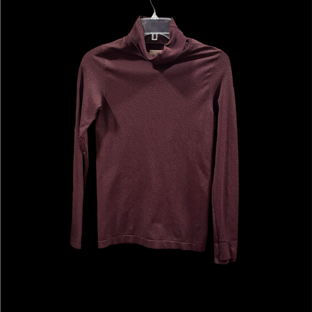 Athleta Flurry Peak Turtleneck